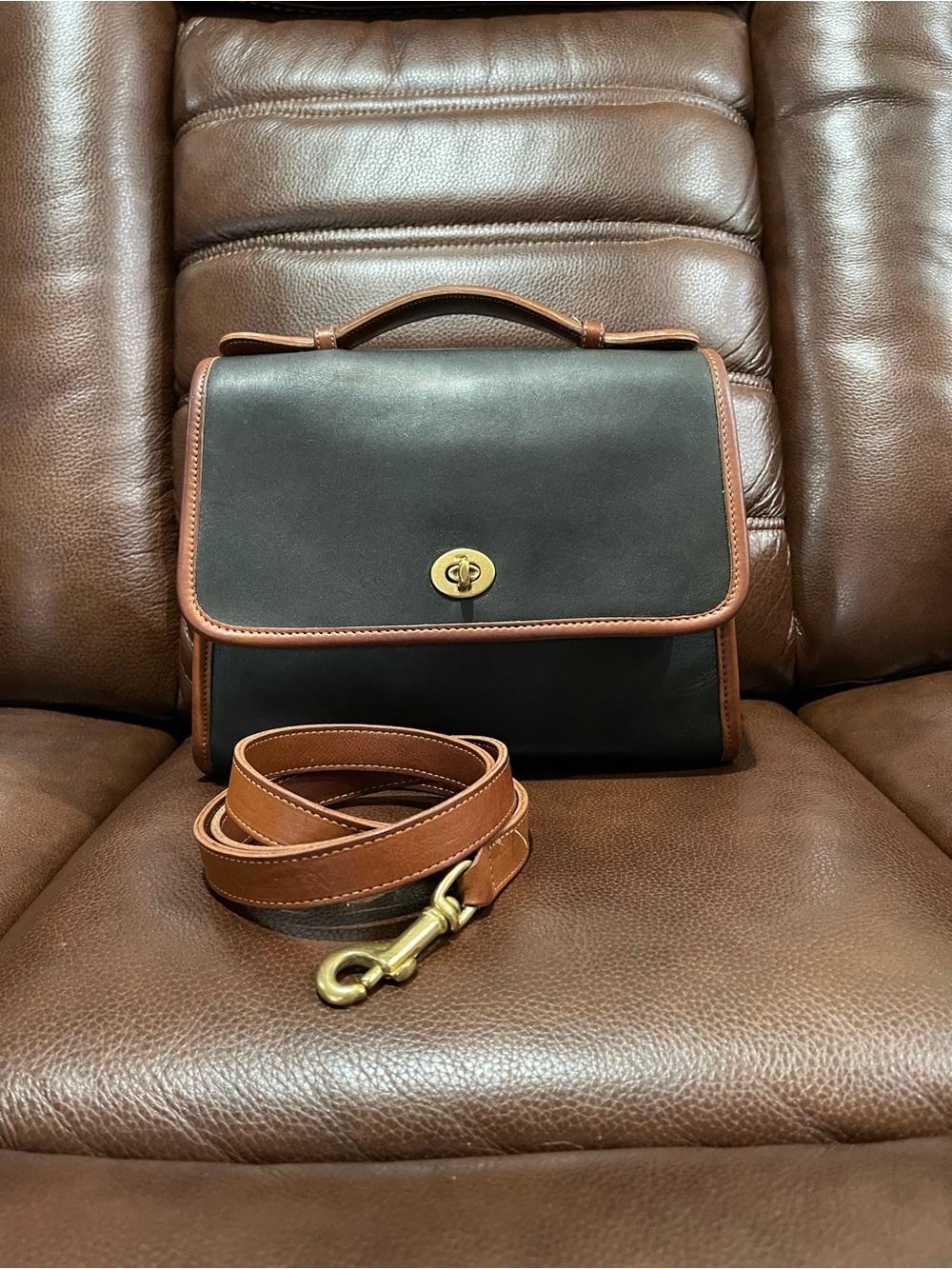 Vintage Coach Spectator Court bag